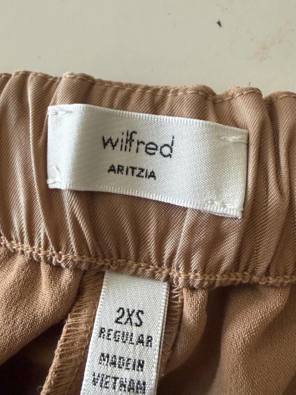 Aritzia tan lodge pants - Picture 4 of 6